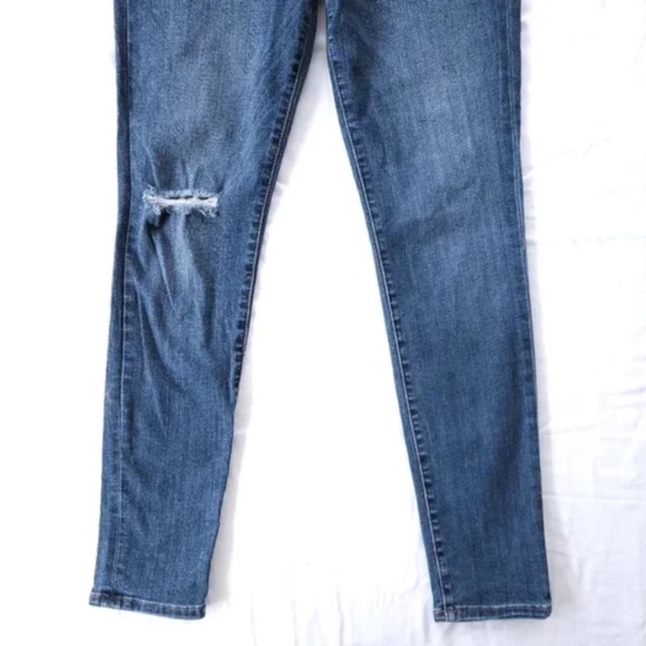 Kut from the Kloth Diana Distressed Skinny Jean 4P - Picture 9 of 9